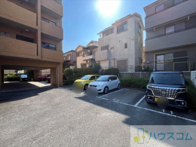 4/8 駐車場