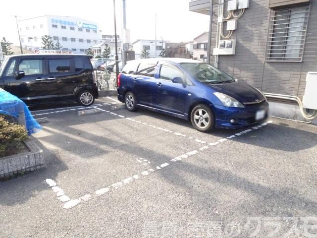 2/11 駐車場
