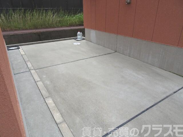 2/7 駐車場
