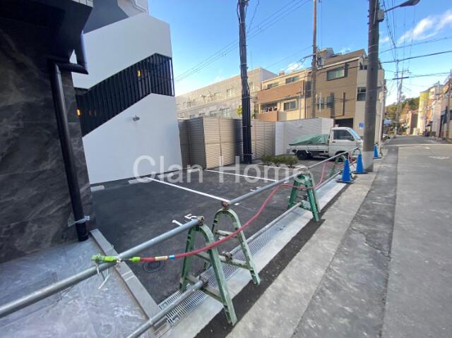 30/30 駐車場