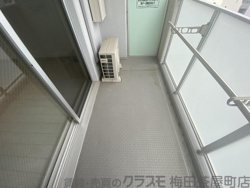 21/30 バルコニー