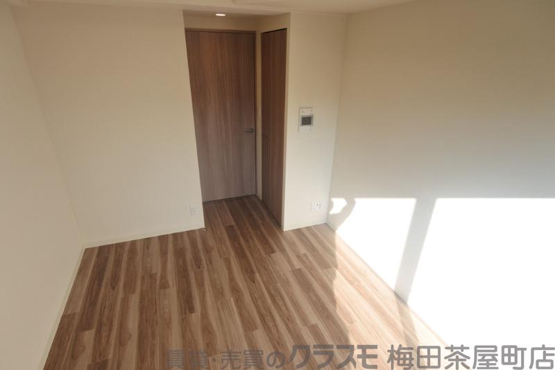 15/30 寝室