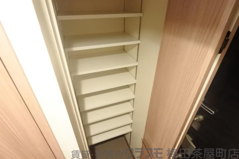 14/30 室内