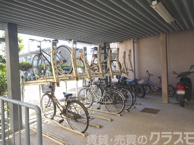 17/22 駐車場
