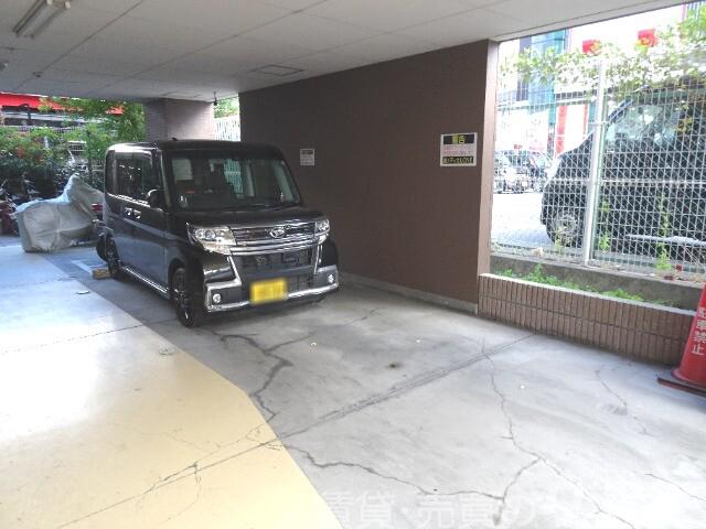 20/25 駐車場