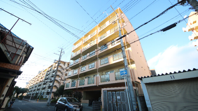 2/30 外観