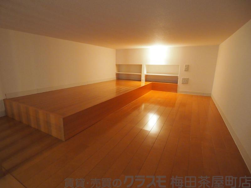 14/30 寝室