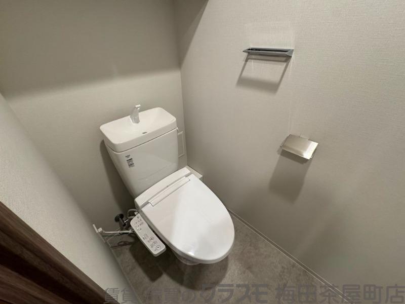23/30 トイレ
