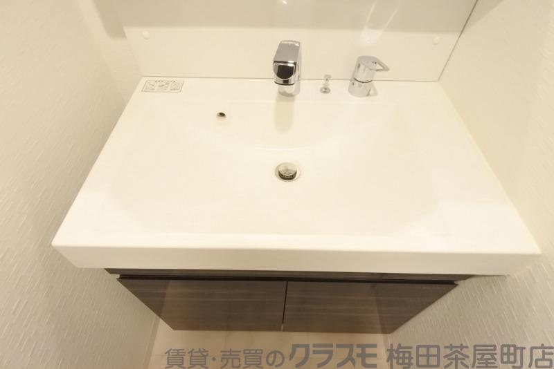 21/30 洗面