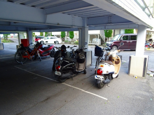 29/30 駐車場