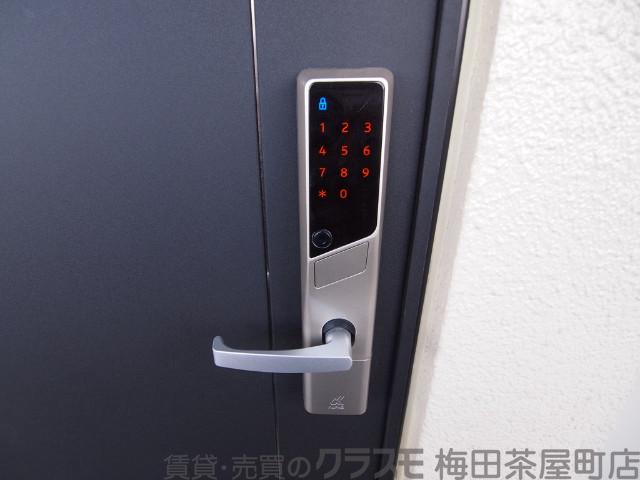 14/30 室内
