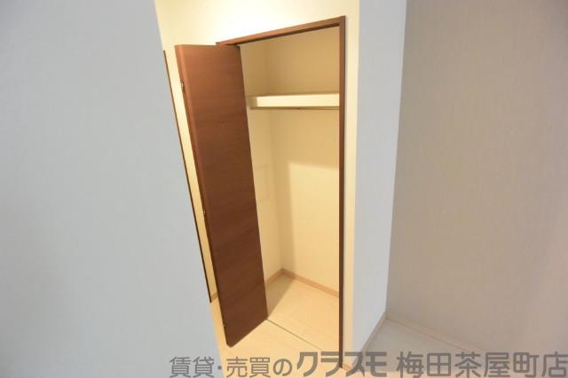 13/30 収納
