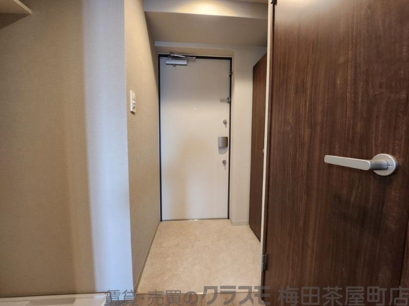 14/30 玄関
