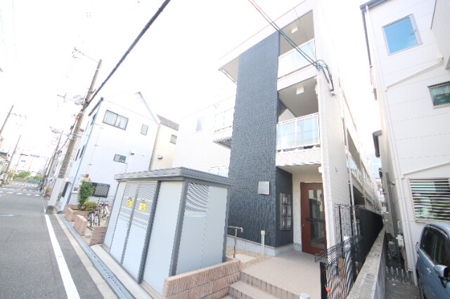 2/30 外観