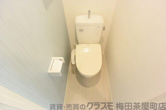 18/30 トイレ