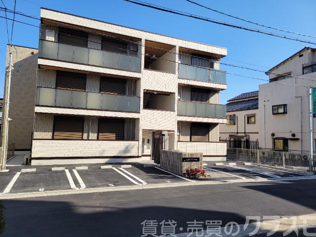 23/30 駐車場