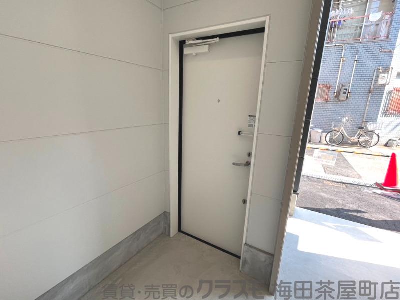 17/28 玄関