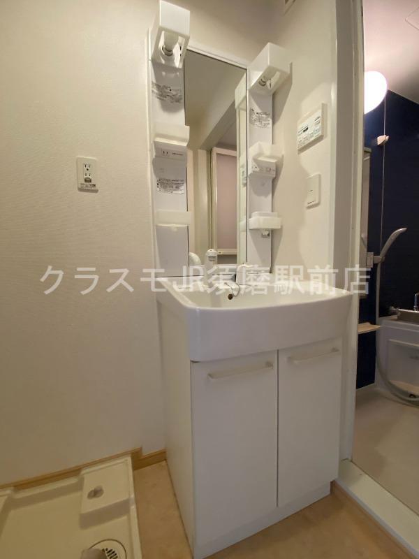 13/30 洗面