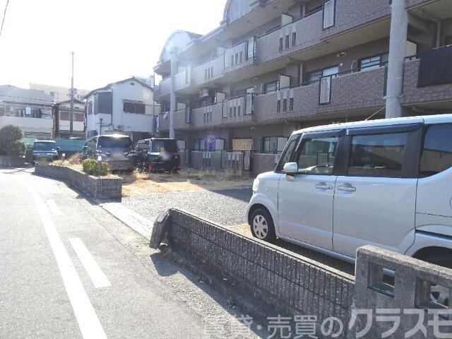 19/25 駐車場