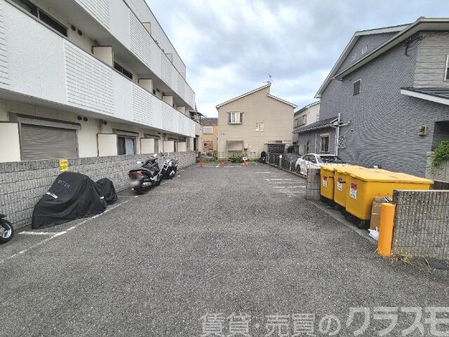 22/30 駐車場