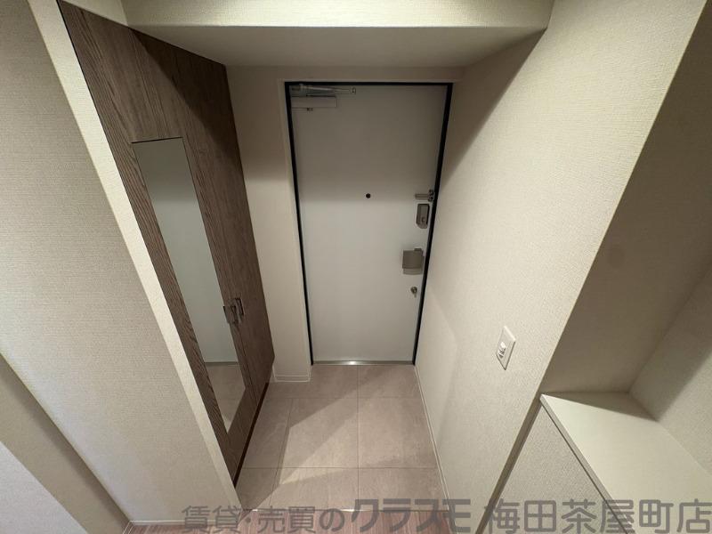 17/30 玄関
