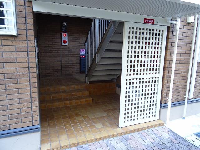 3/10 エントランス