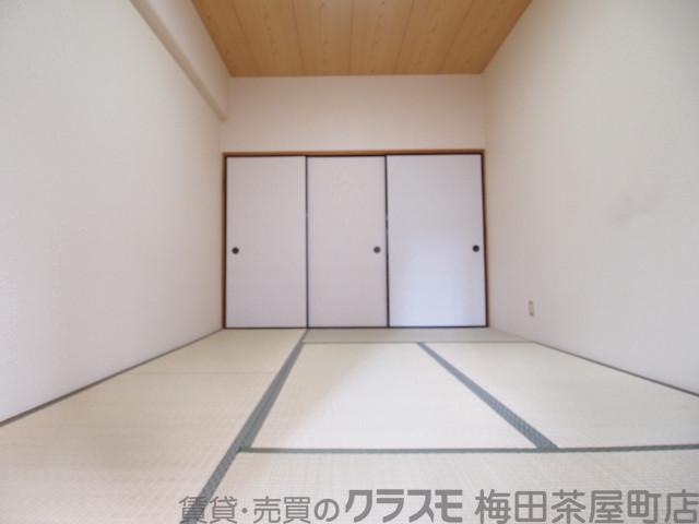 14/30 室内