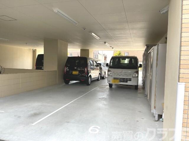 6/11 駐車場