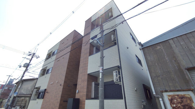 2/30 外観