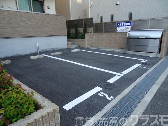 14/26 駐車場