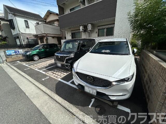 2/13 駐車場