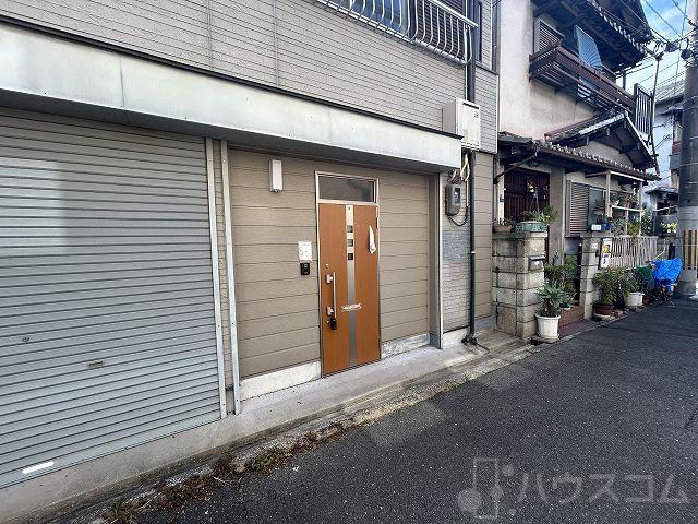 3/6 エントランス