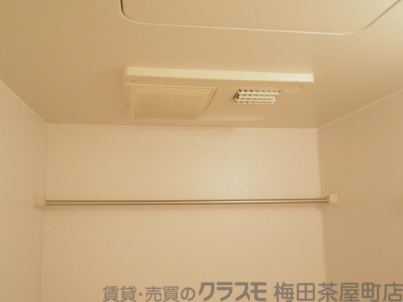 14/30 室内
