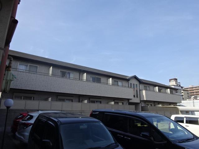 2/10 外観