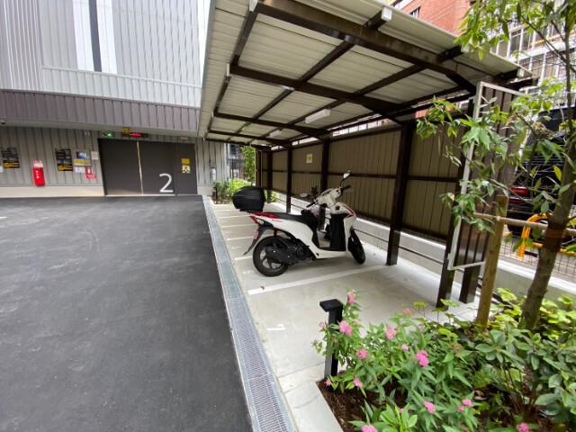 7/14 駐車場