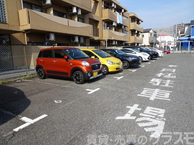 2/11 駐車場