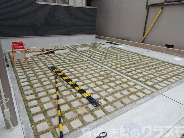 21/30 駐車場