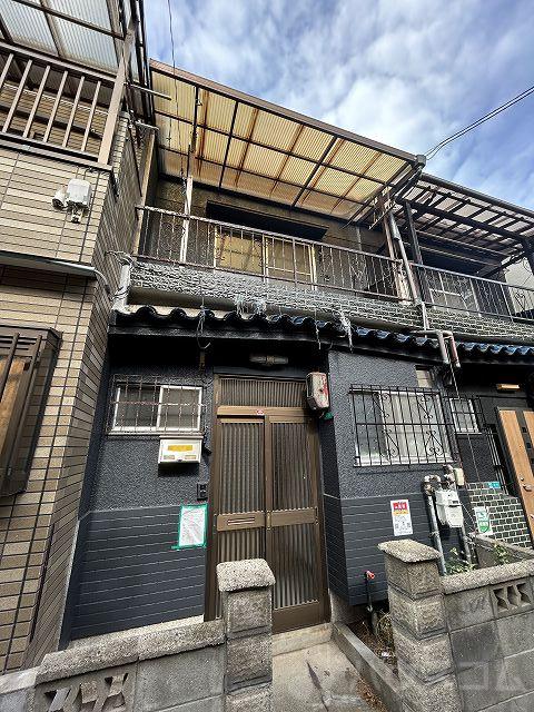 2/8 外観