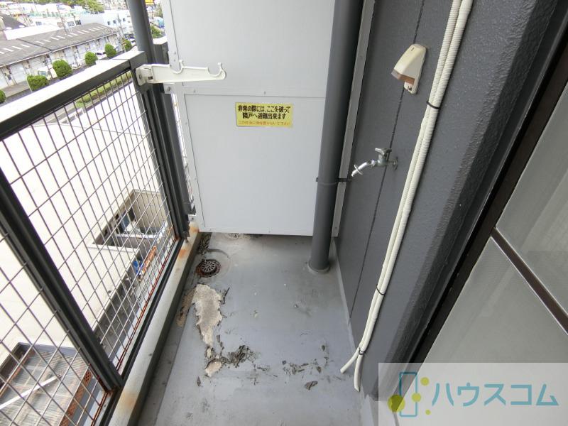23/30 バルコニー