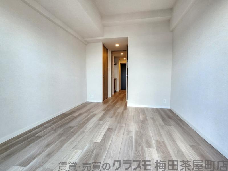 13/30 寝室