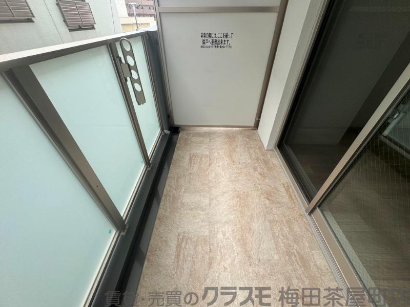 21/30 バルコニー