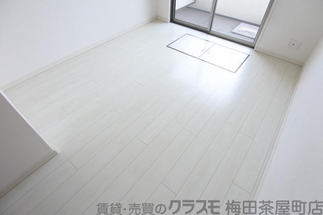 13/30 寝室