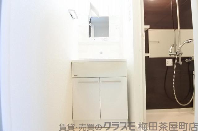 20/30 洗面