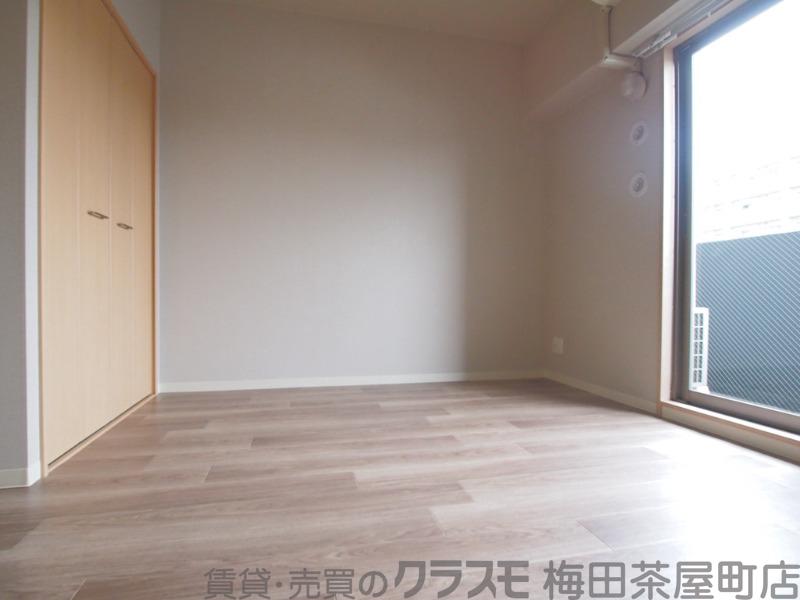 13/30 寝室