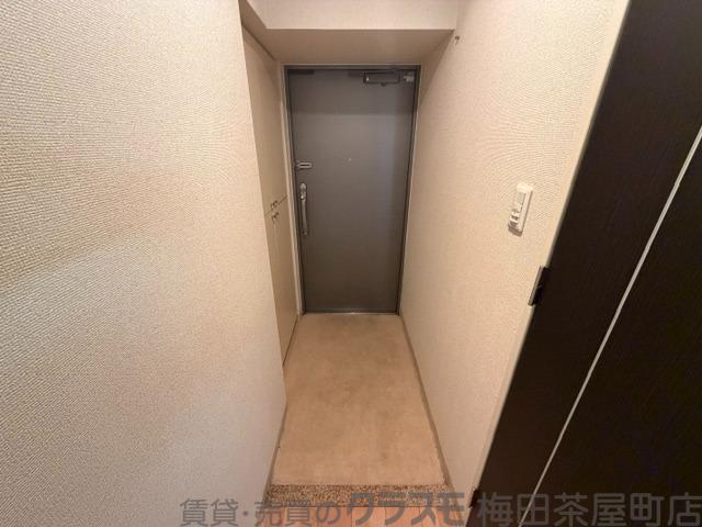 13/30 玄関