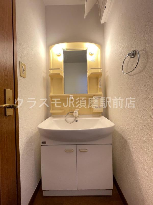 18/30 洗面