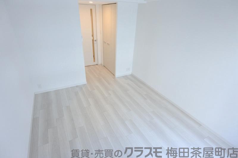 13/30 寝室