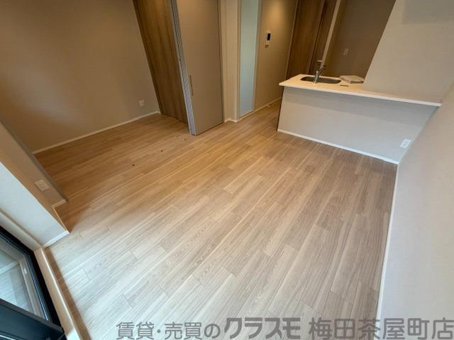 14/30 室内