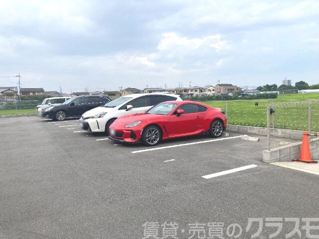 15/21 駐車場