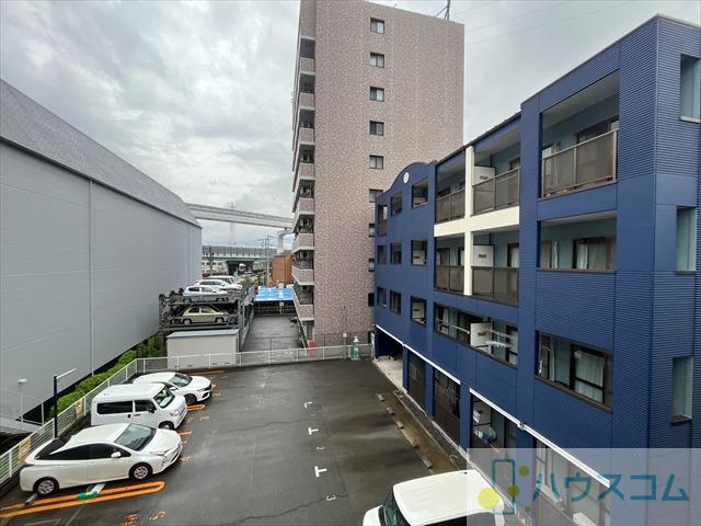 17/22 駐車場